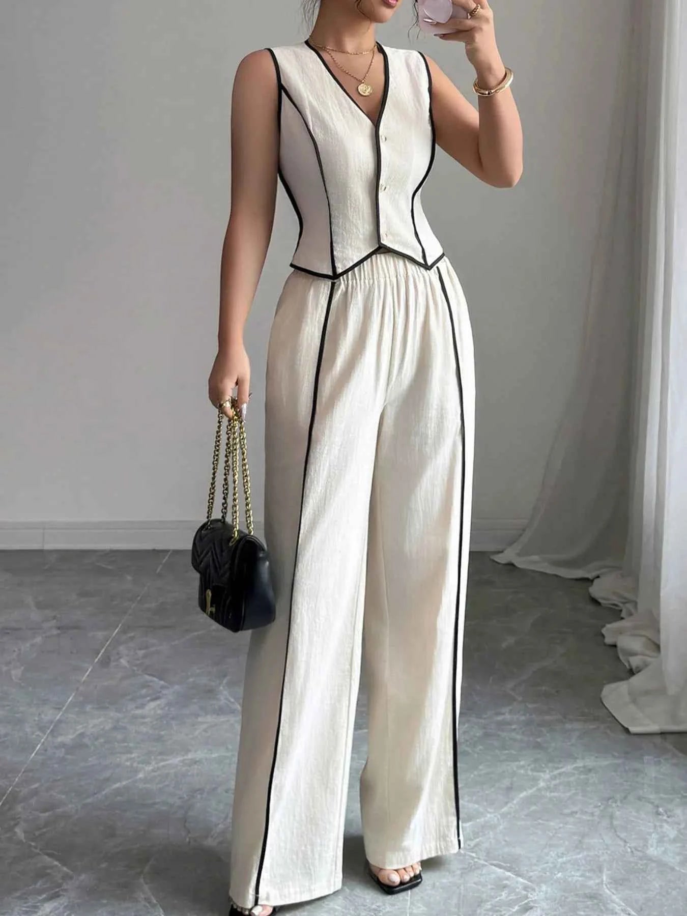 Contrast Trim V-Neck Vest and Pants Set.