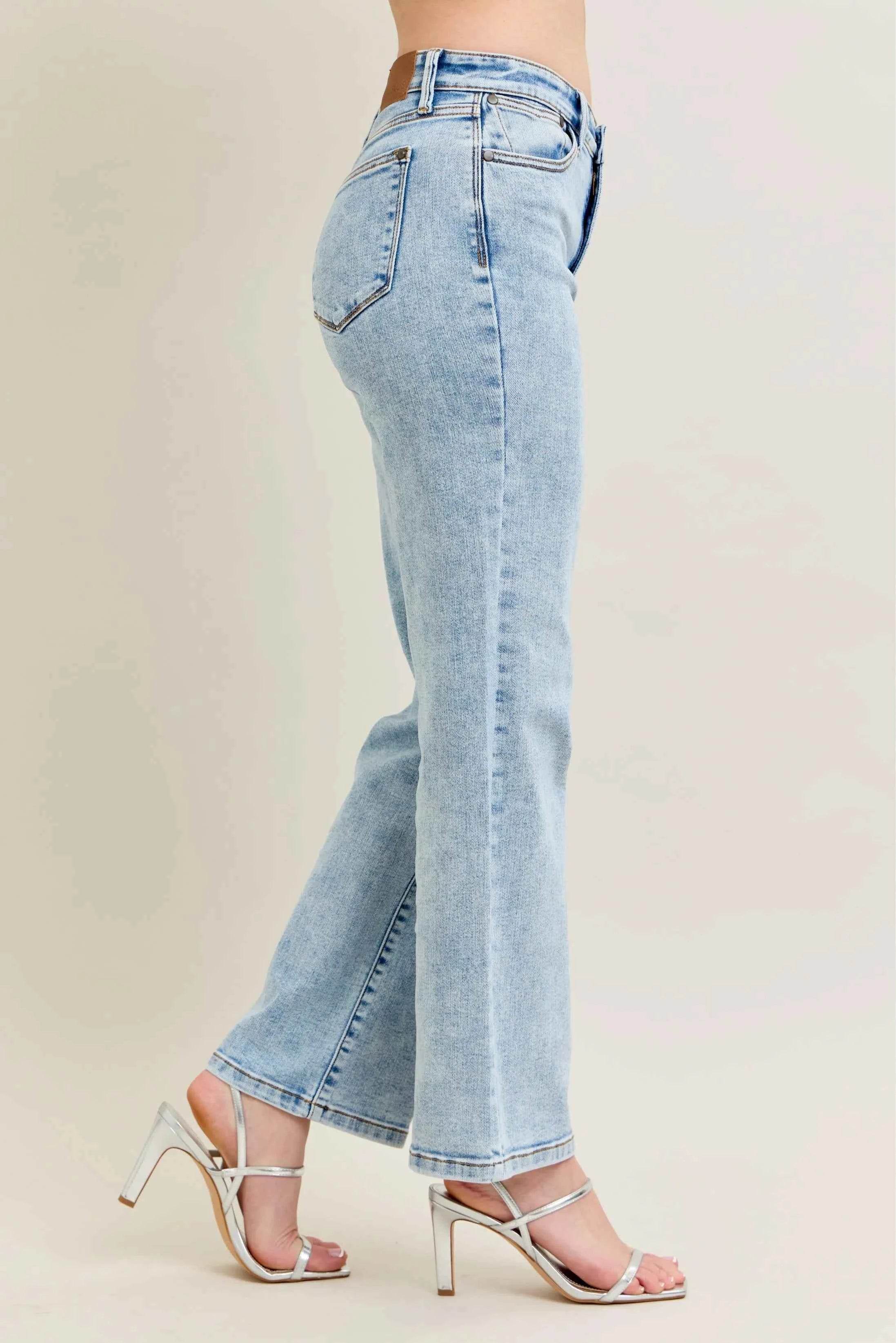 Judy Blue High Waist Stone Wash Straight Jeans Plus Size.