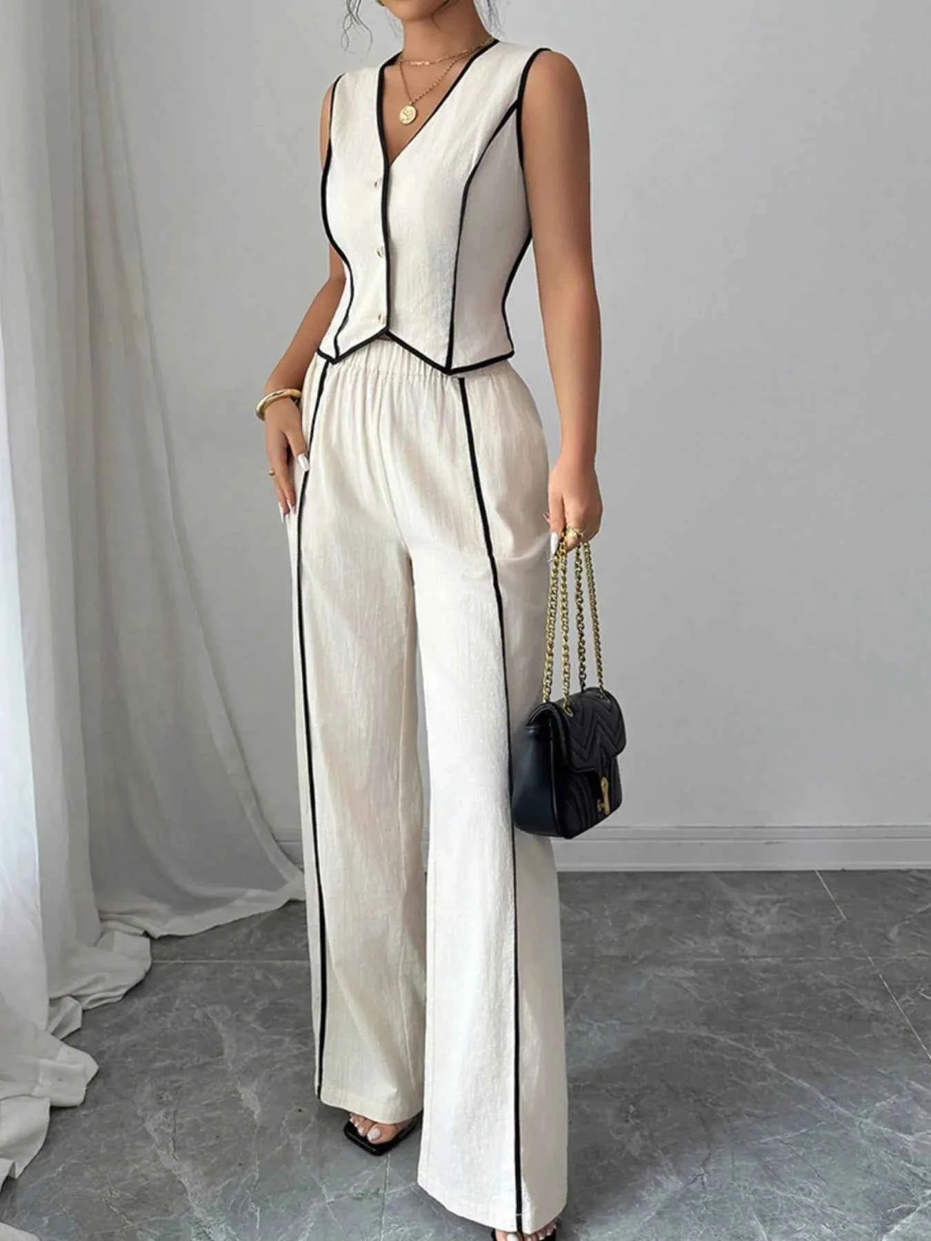 Contrast Trim V-Neck Vest and Pants Set.