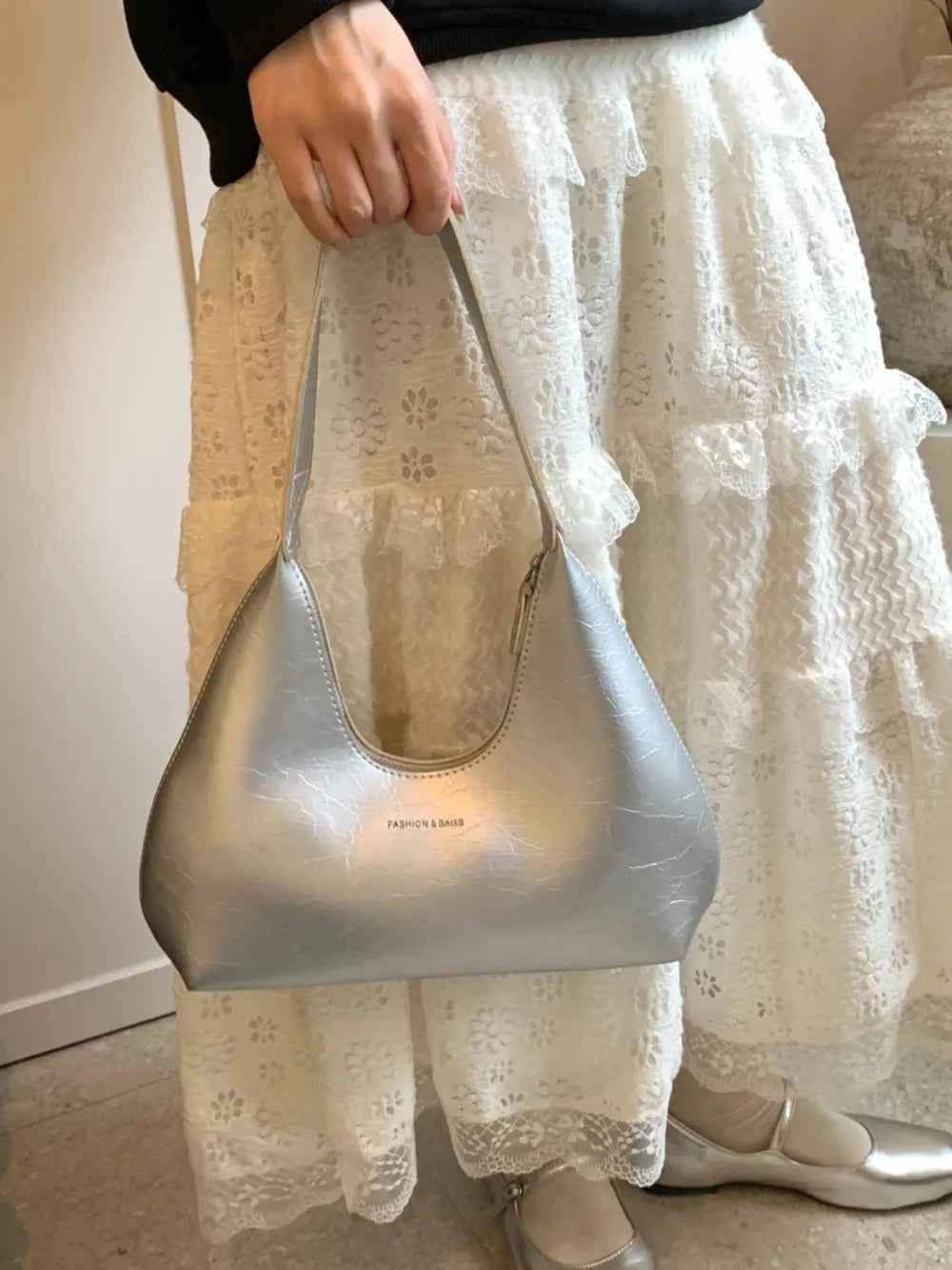 Stylish PU Leather Shoulder Bag.