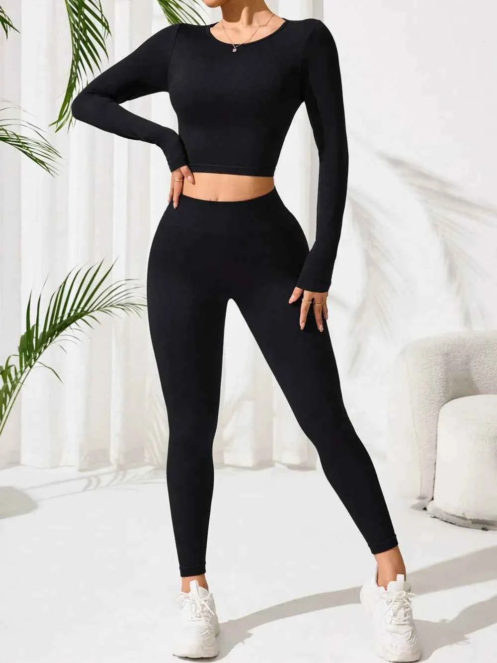 Lace-Up Back Round Neck Active Set.