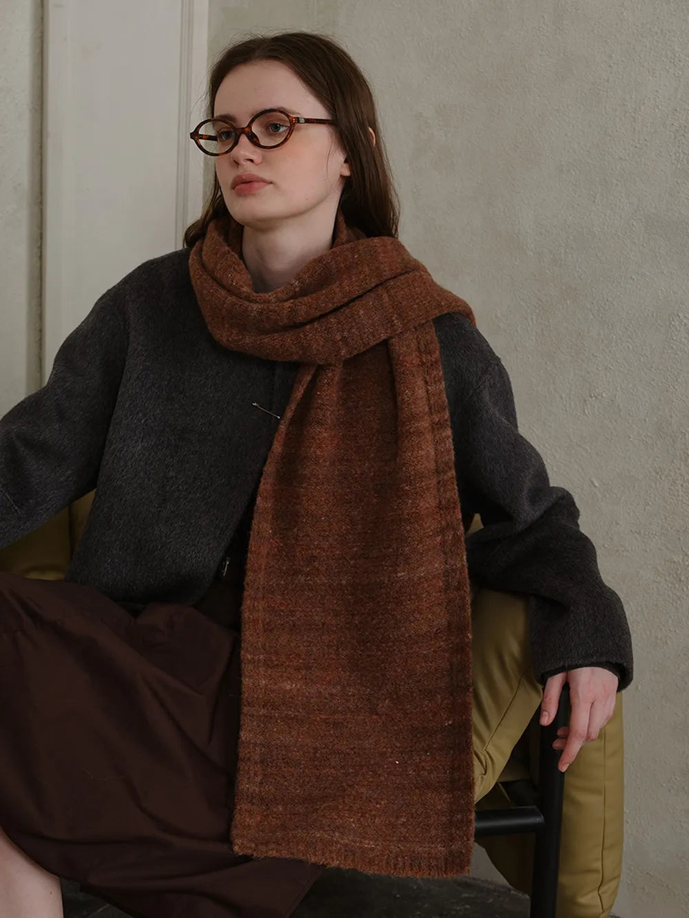 Striped Detail Knit Scarf.