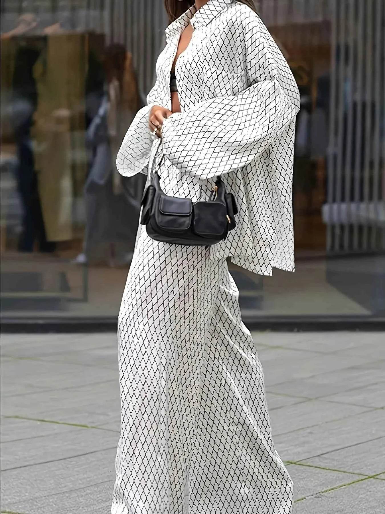 Diamond Pattern Long Sleeve Top and Pants Set - EBYNN