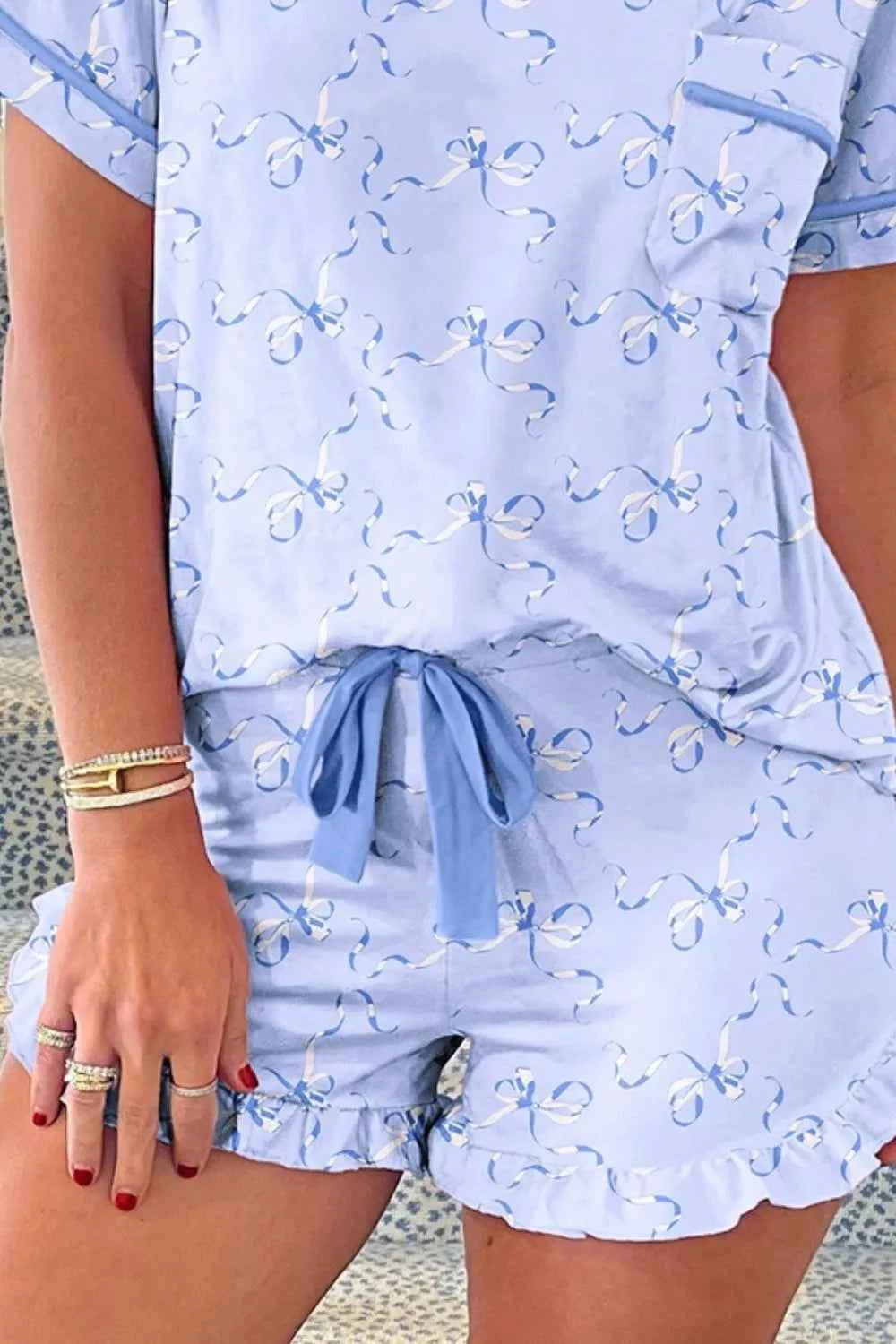 Bow Print Short Sleeve Pajama Set.