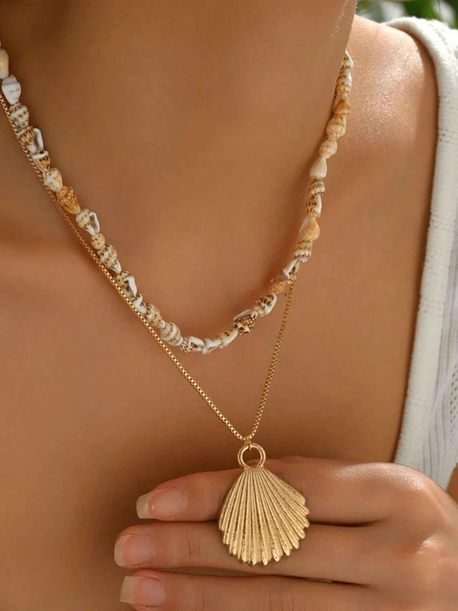 18K Gold-Plated Layered Shell Pendant Necklace.