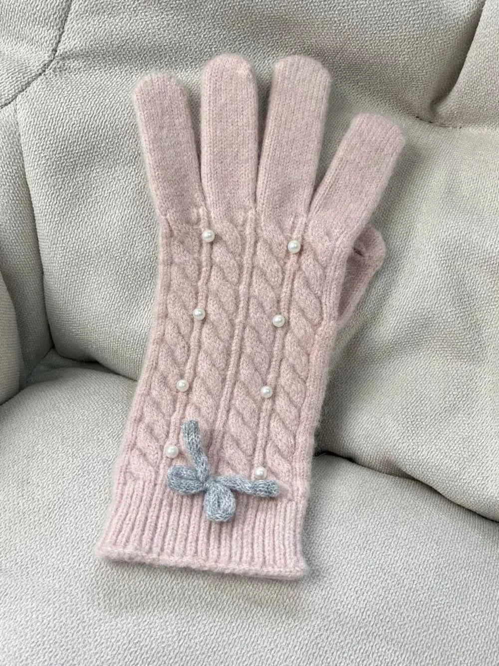 Thermal Pearl Detail Bow Five-Finger Gloves.