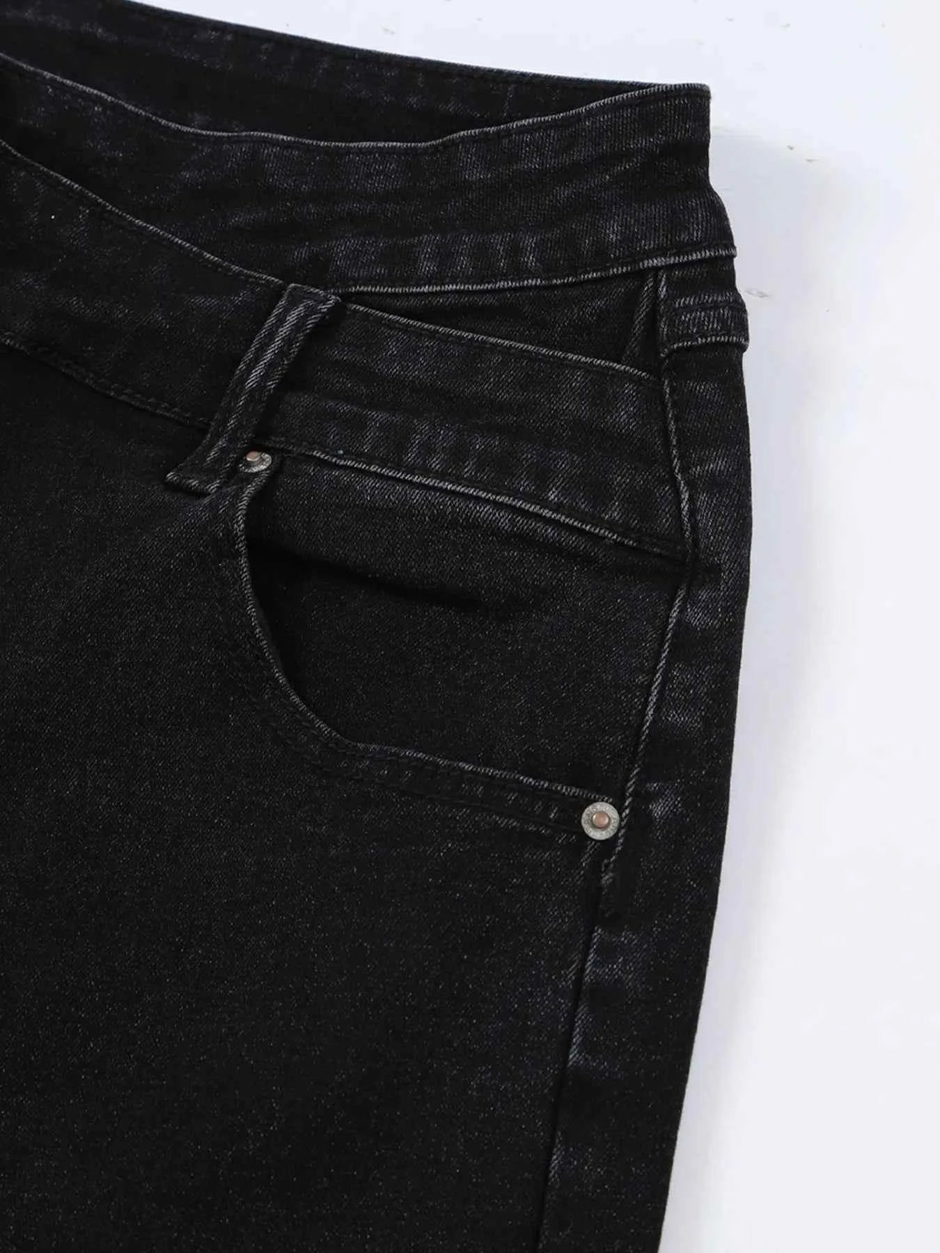 Stylish Wide Leg Jeans for Modern Comfort.