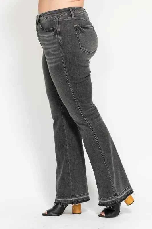 Judy Blue Plus Size Mid Rise Tummy Control Flare Jeans - Gray.