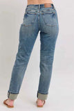 Judy Blue Plus Size Mid Rise Vintage Wash Boyfriend Jeans.