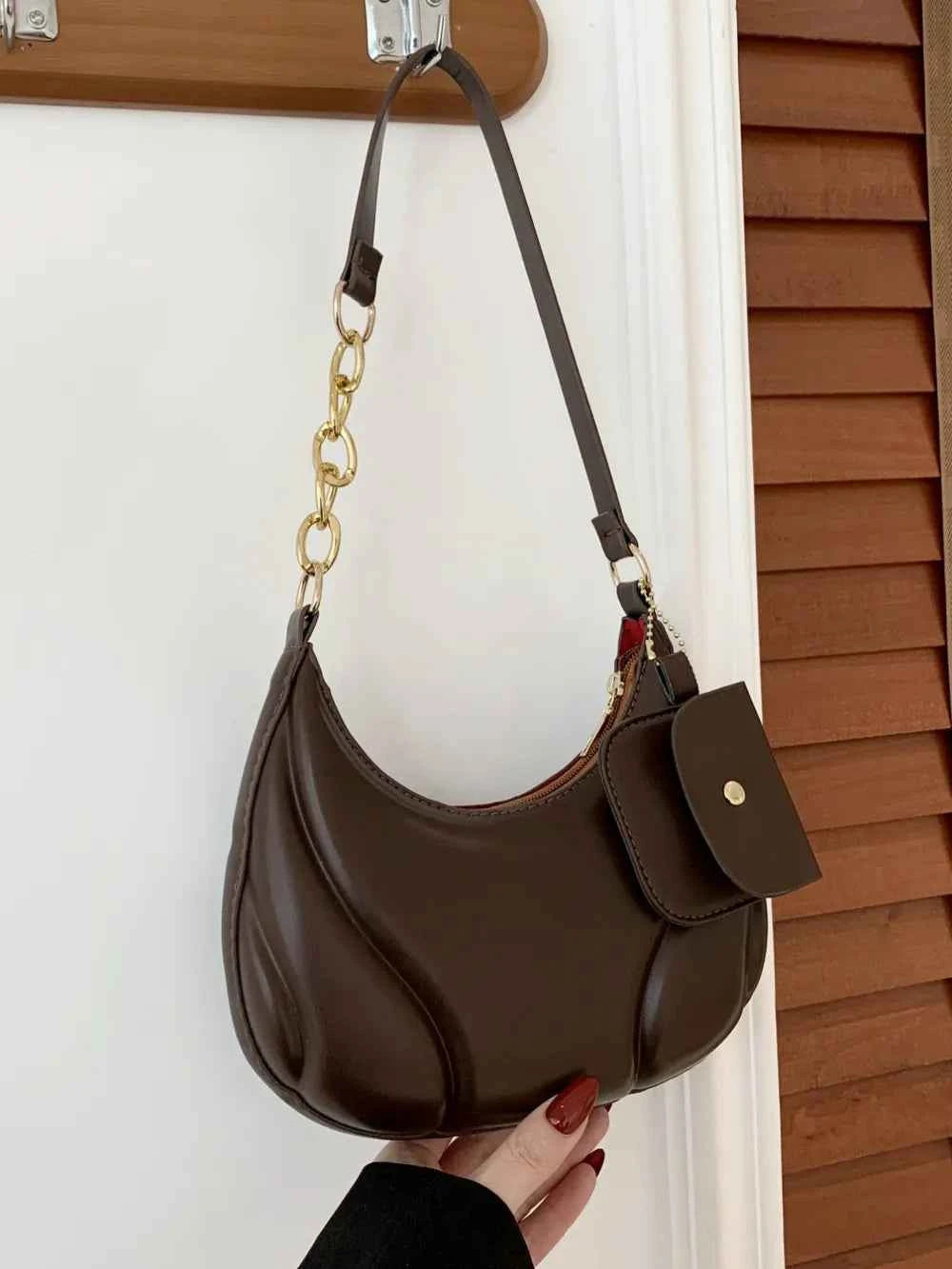 PU Leather Medium Shoulder Bag with EarPods Compartment.