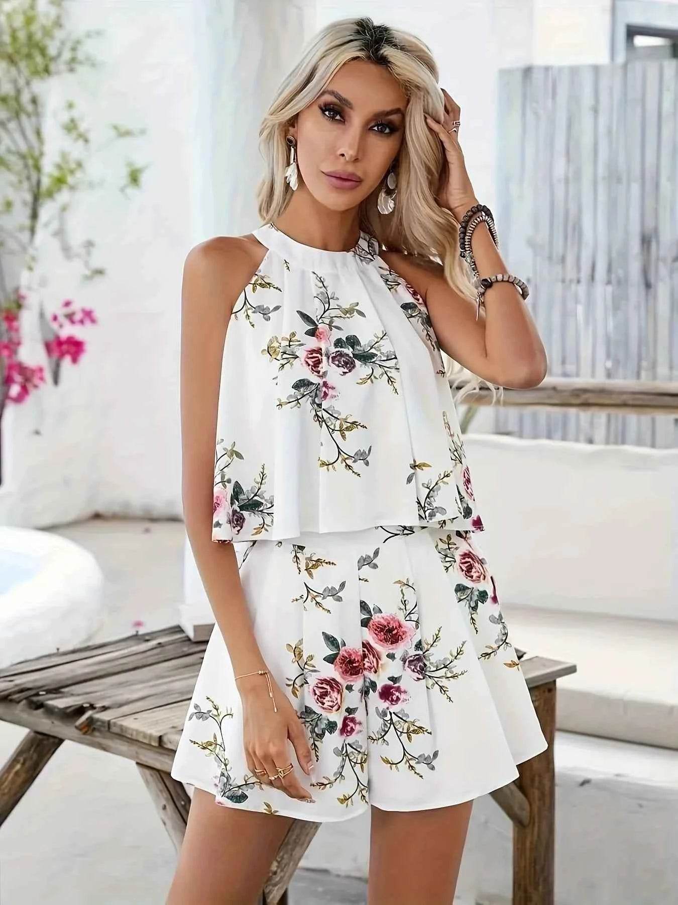 Floral Print Halter Neck Top & Shorts Two-Piece Set - EBYNN