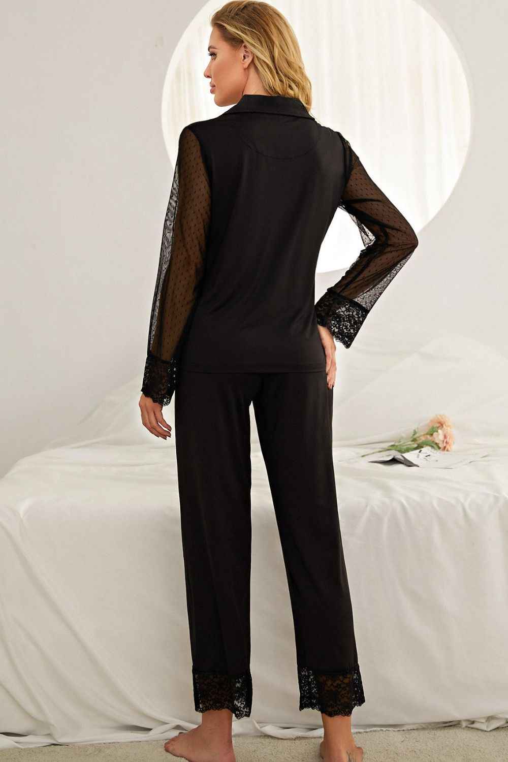 Spliced Lace Lapel Collar Pajama Set.