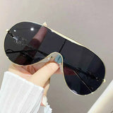 Gradient Aviator Sunglasses with UV400 Protection.