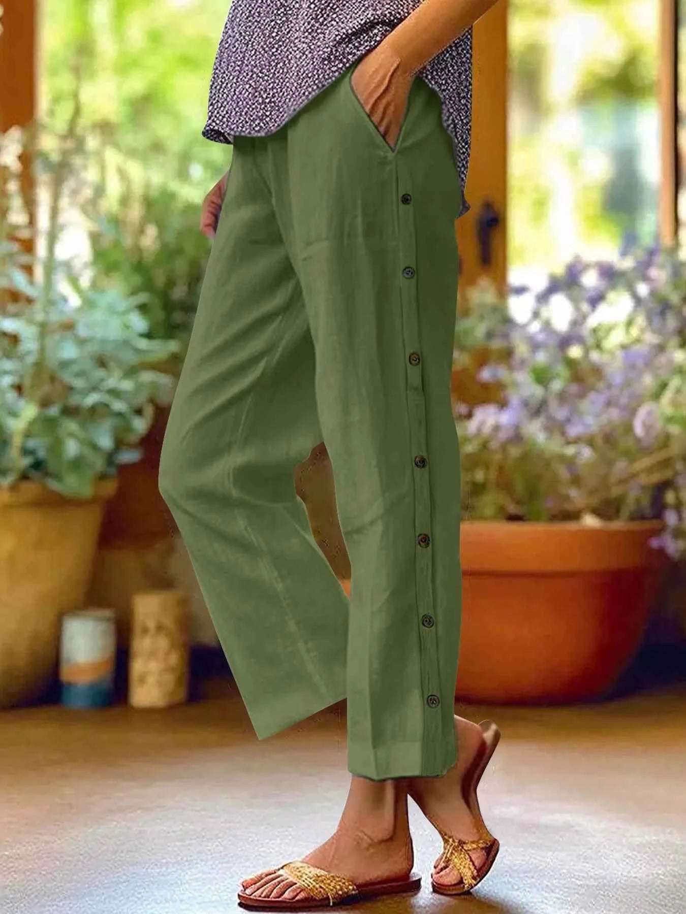 Casual Plus Size Wide Leg Button Decor Pants.