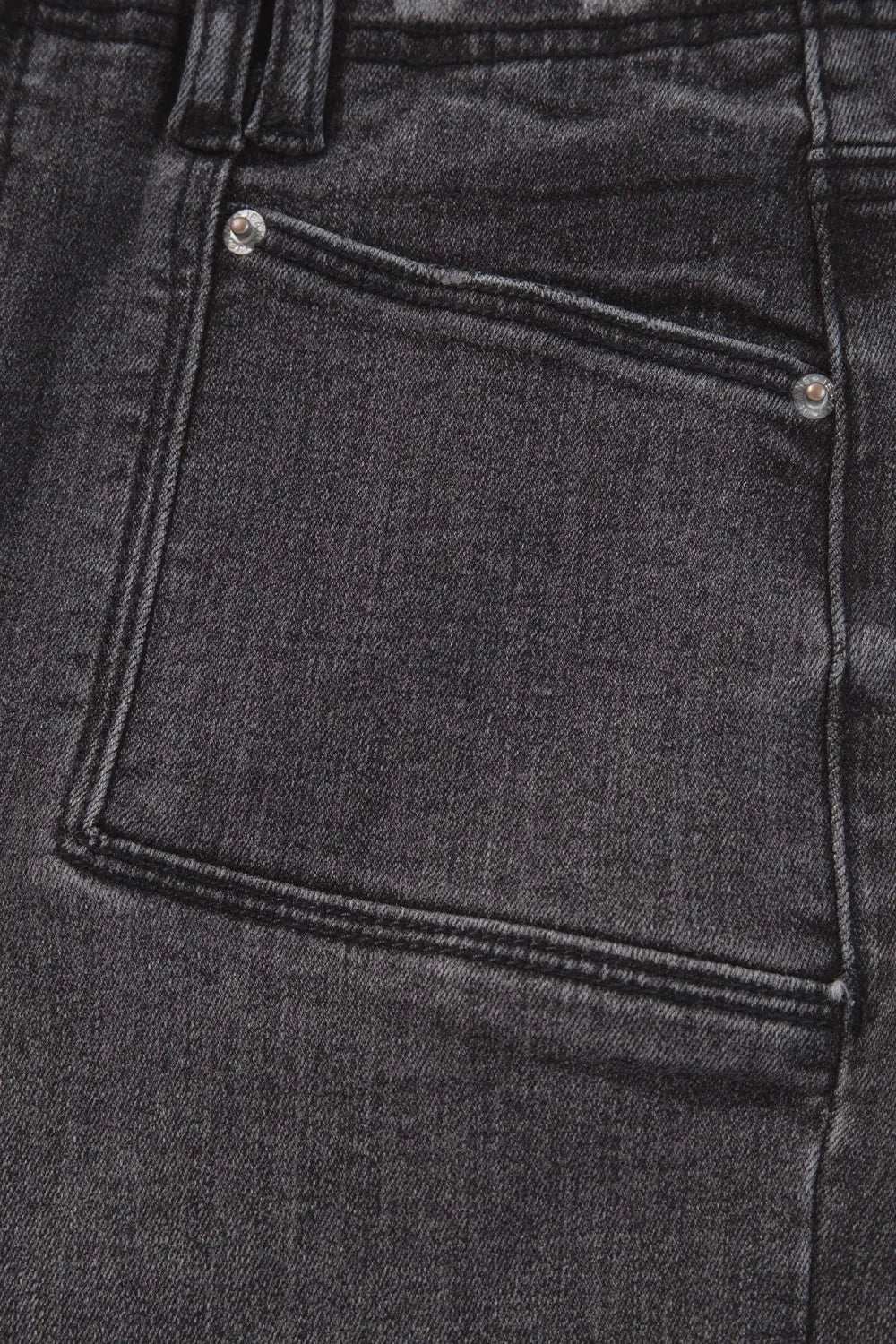 High-Waisted Wide-Leg Vintage Wash Jeans.