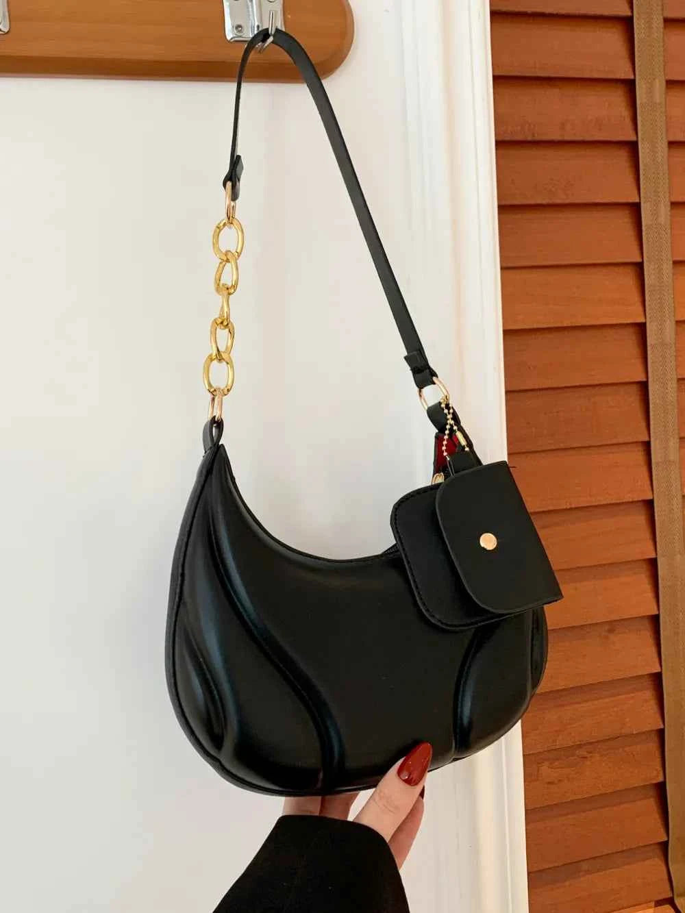 PU Leather Medium Shoulder Bag with EarPods Compartment.