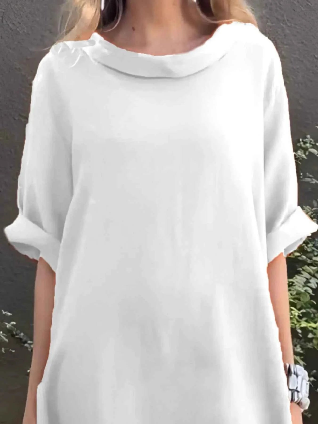 Plus Size Casual Loose Fit Round Neck Midi Dress.