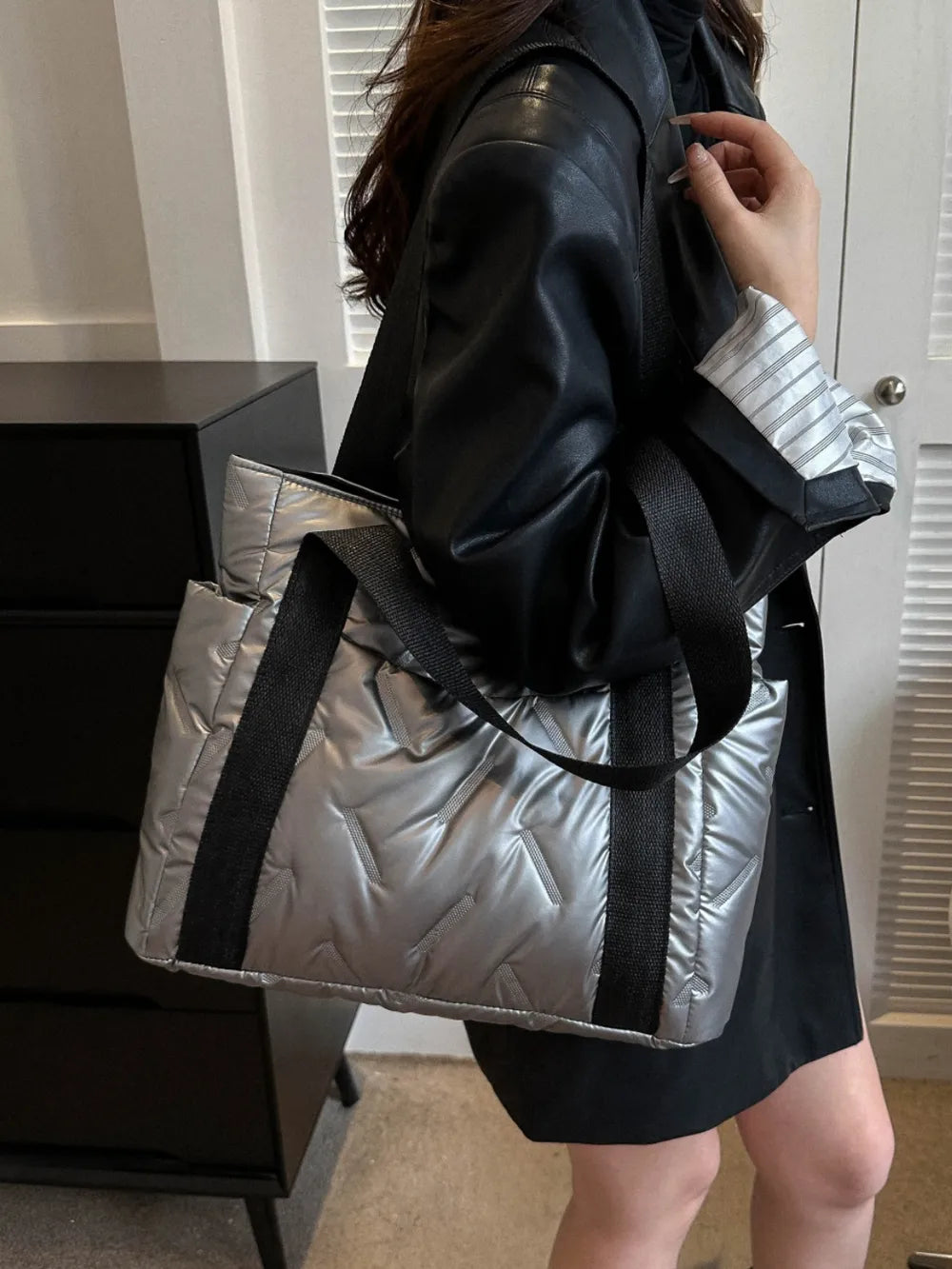Large Solid Color Tote Bag with Side Pockets.
