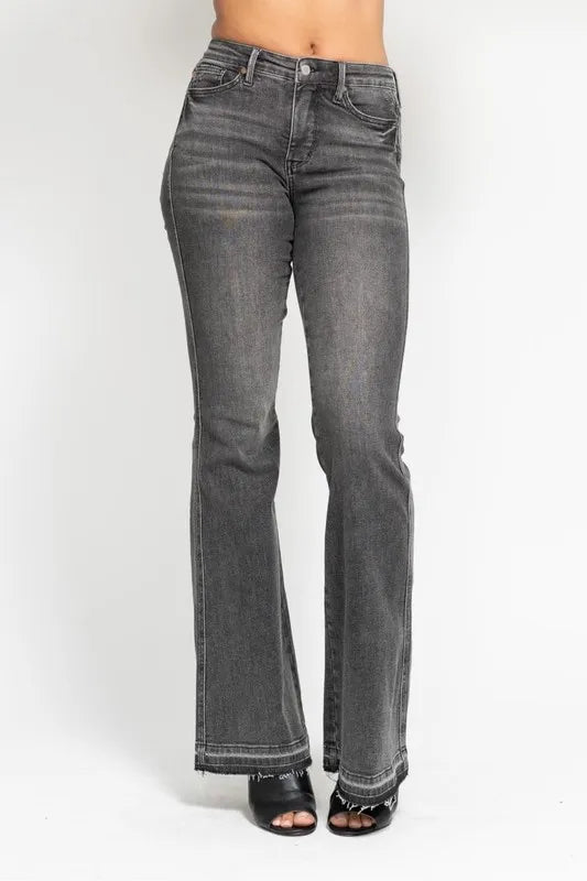Judy Blue Plus Size Mid Rise Tummy Control Flare Jeans - Gray.