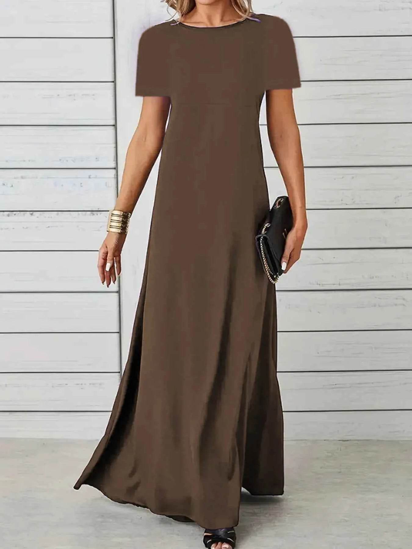 Plus Size A-Line Maxi Dress with Round Neck and Short Sleeves.