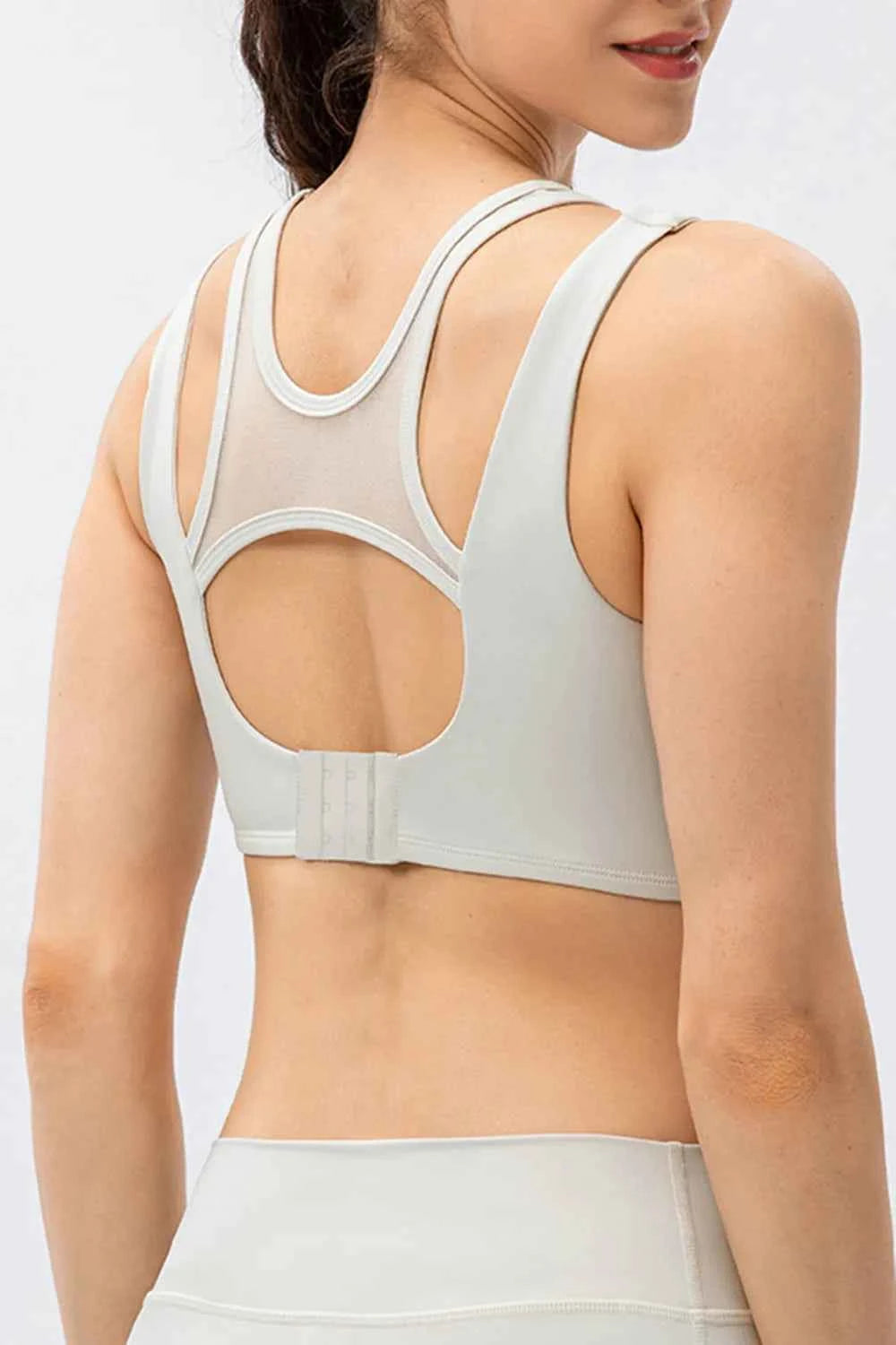 Cutout Wide Strap Active Tank Top.