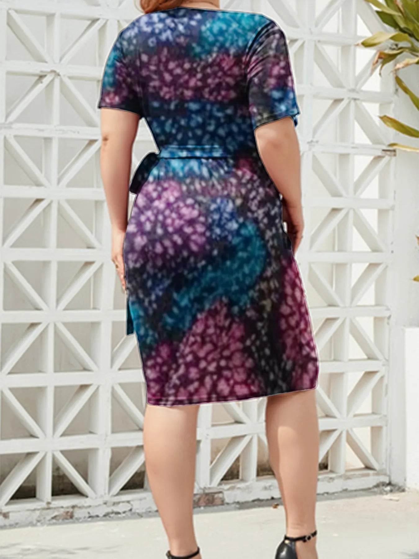 Elegant Surplice Short Sleeve Dress.