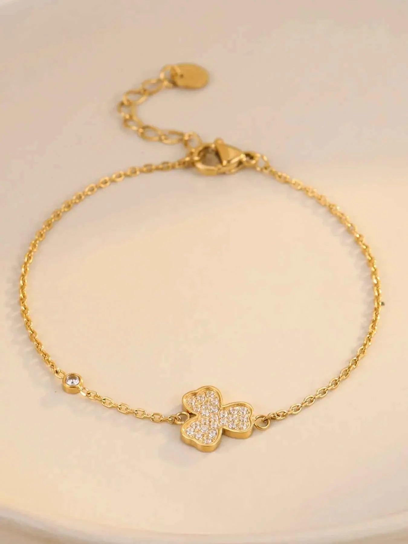 Elegant Stainless Steel Zircon Bracelet.