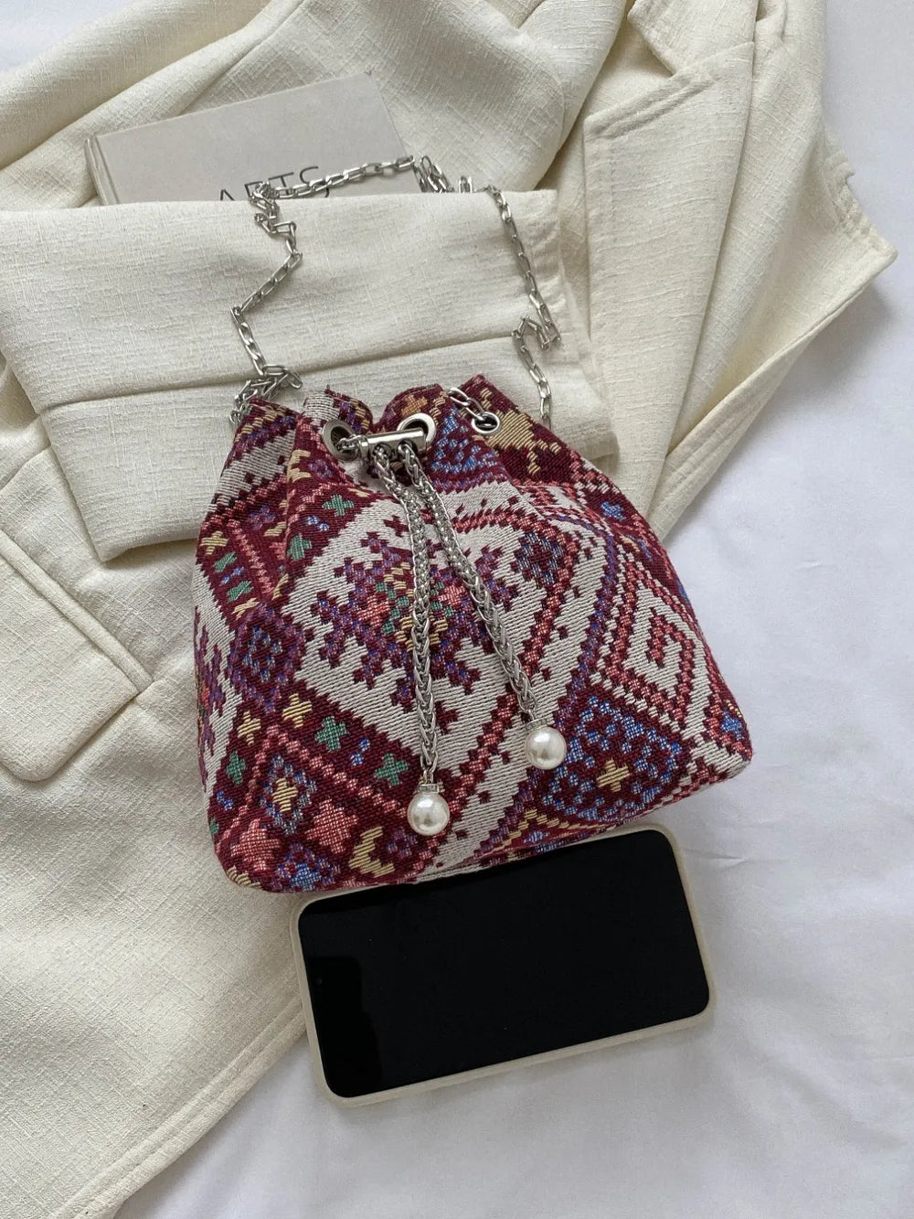 Printed Chain Bucket Bag.