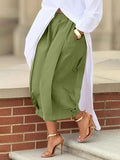 Plus Size Wide Leg Pleated Cropped Pants.