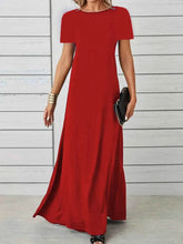 Plus Size A-Line Maxi Dress with Round Neck and Short Sleeves.