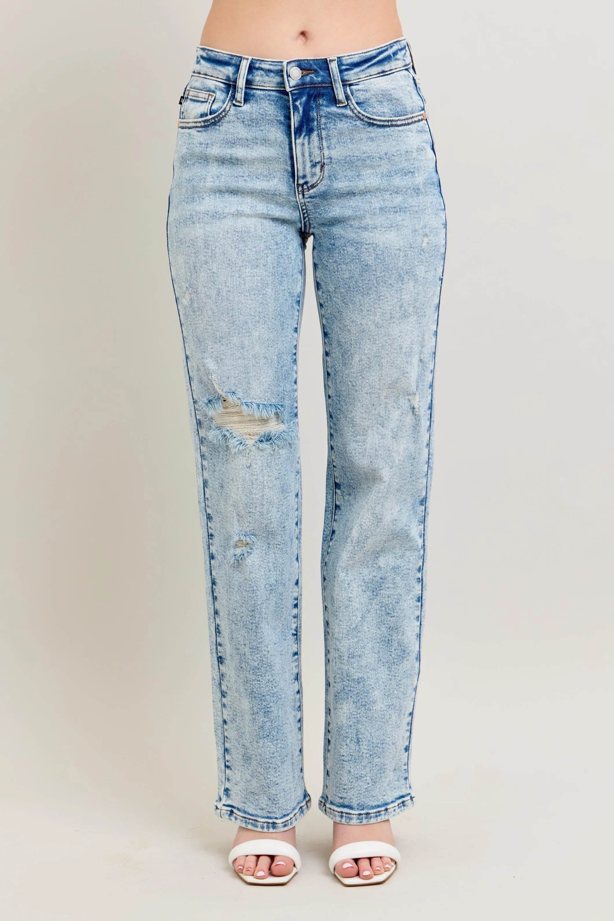Judy Blue Plus Size High-Waist Mineral Wash 90's Straight Jeans.