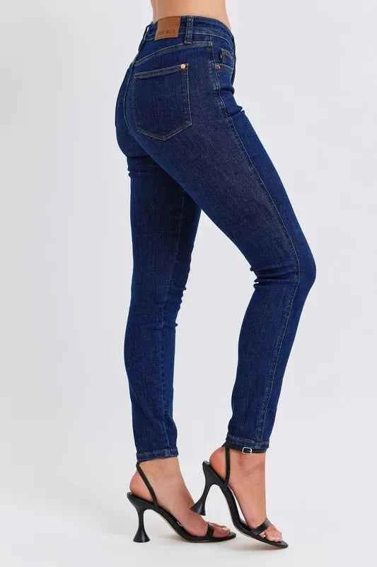 Judy Blue Plus Size Mid Rise Tummy Control Skinny Jeans.