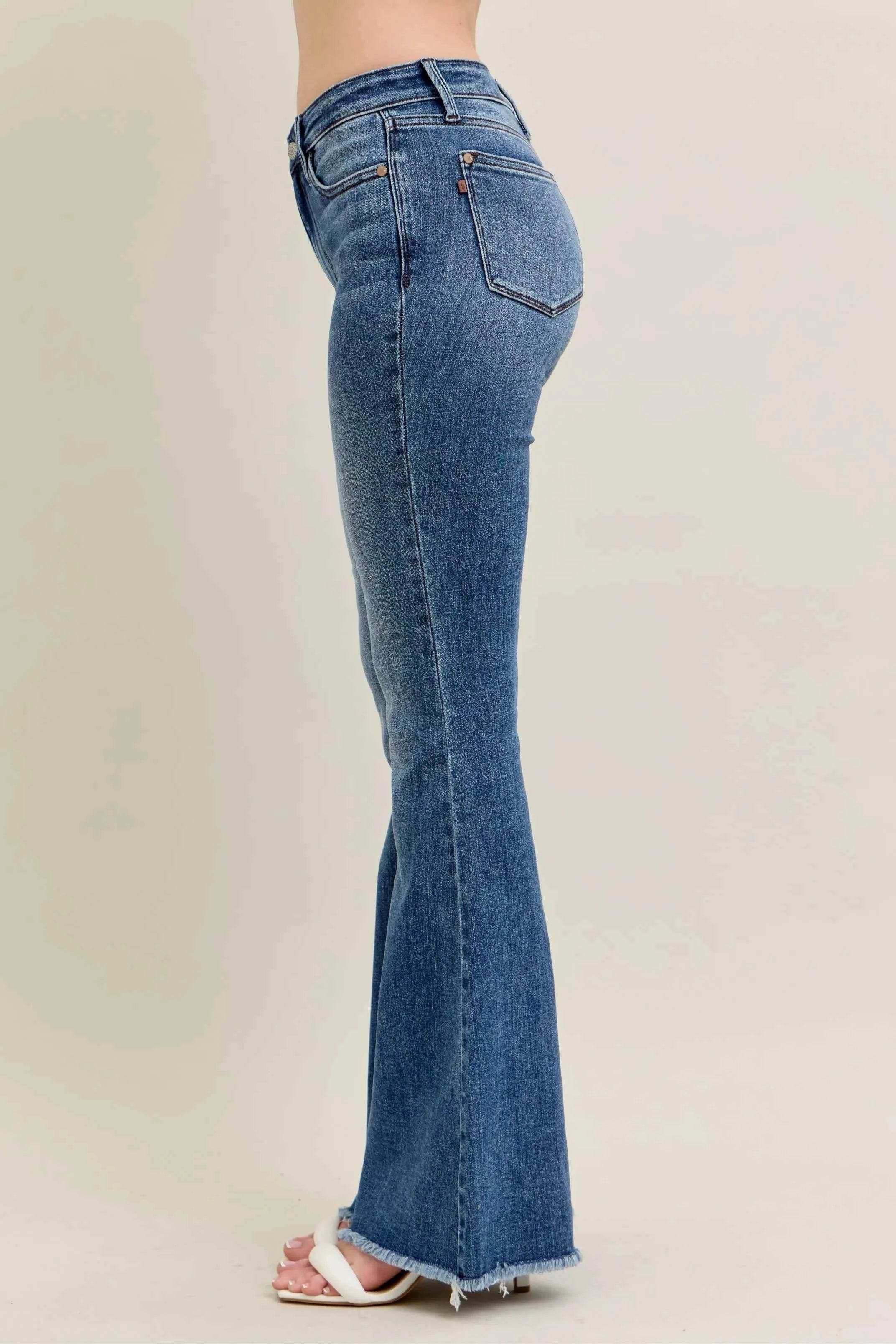 Judy Blue Plus Size Vintage Wash Flare Jeans with Destroy Hem.
