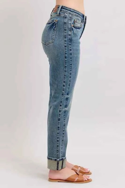 Judy Blue Plus Size Mid Rise Vintage Wash Boyfriend Jeans.