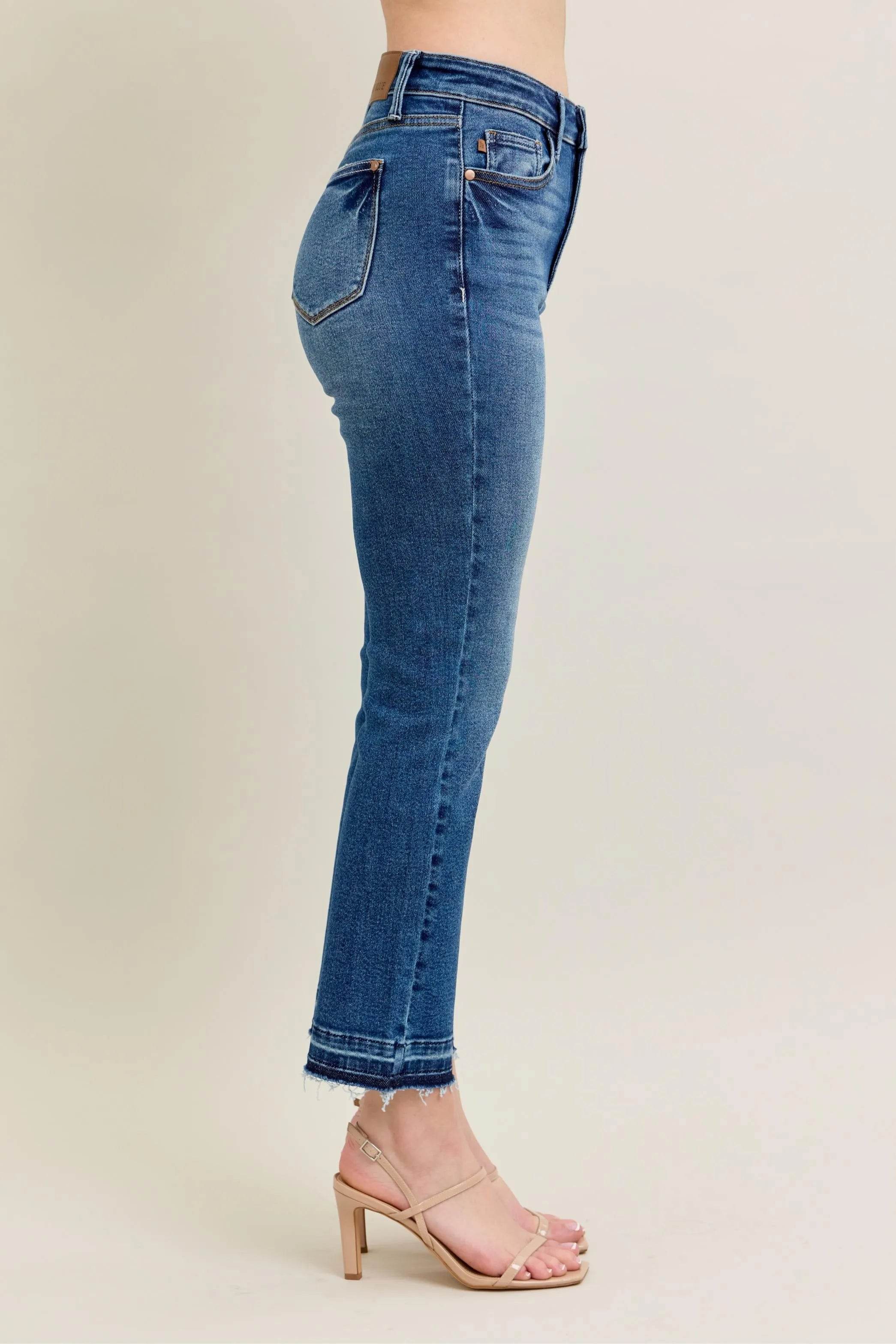 Judy Blue Plus Size High Waist Vintage Wash Kick Flare Jeans.