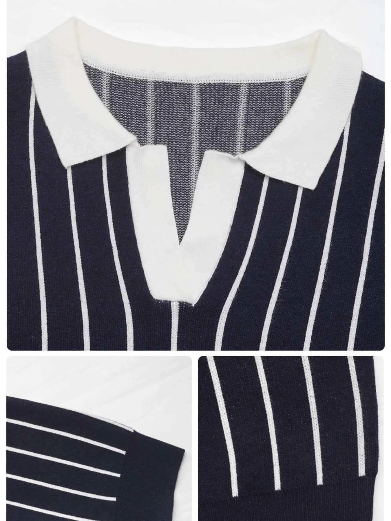 Stripe Contrast Collar Long Sleeve Knit Top.