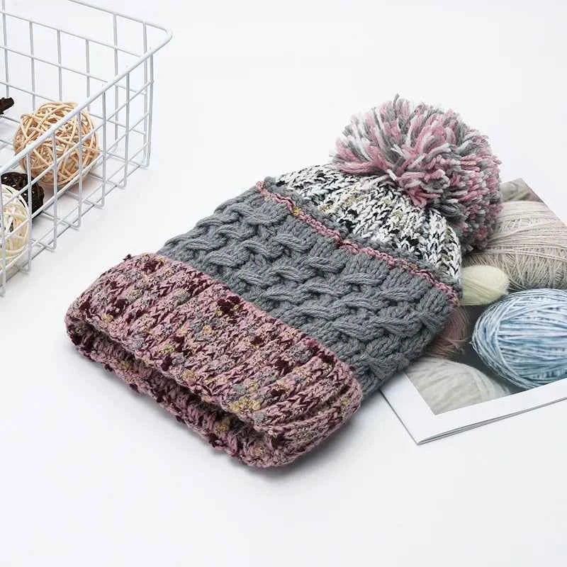 Contrast Thermal Hat with Pompom.