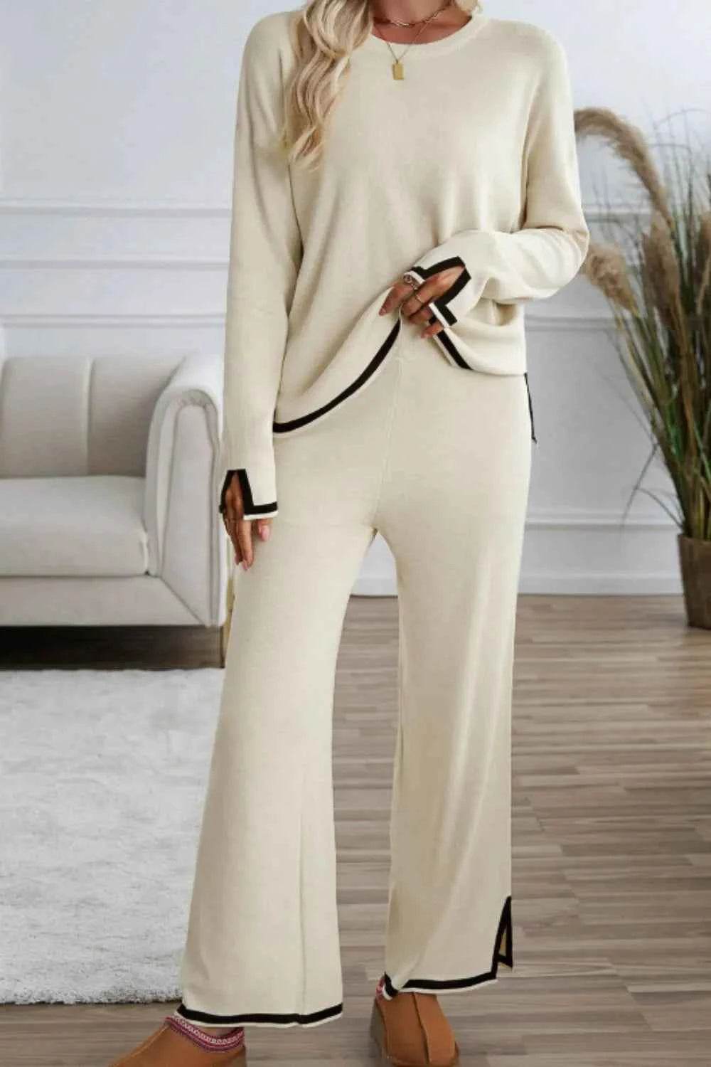 Contrast Trim Round Neck Top & Pants Sweater Set.