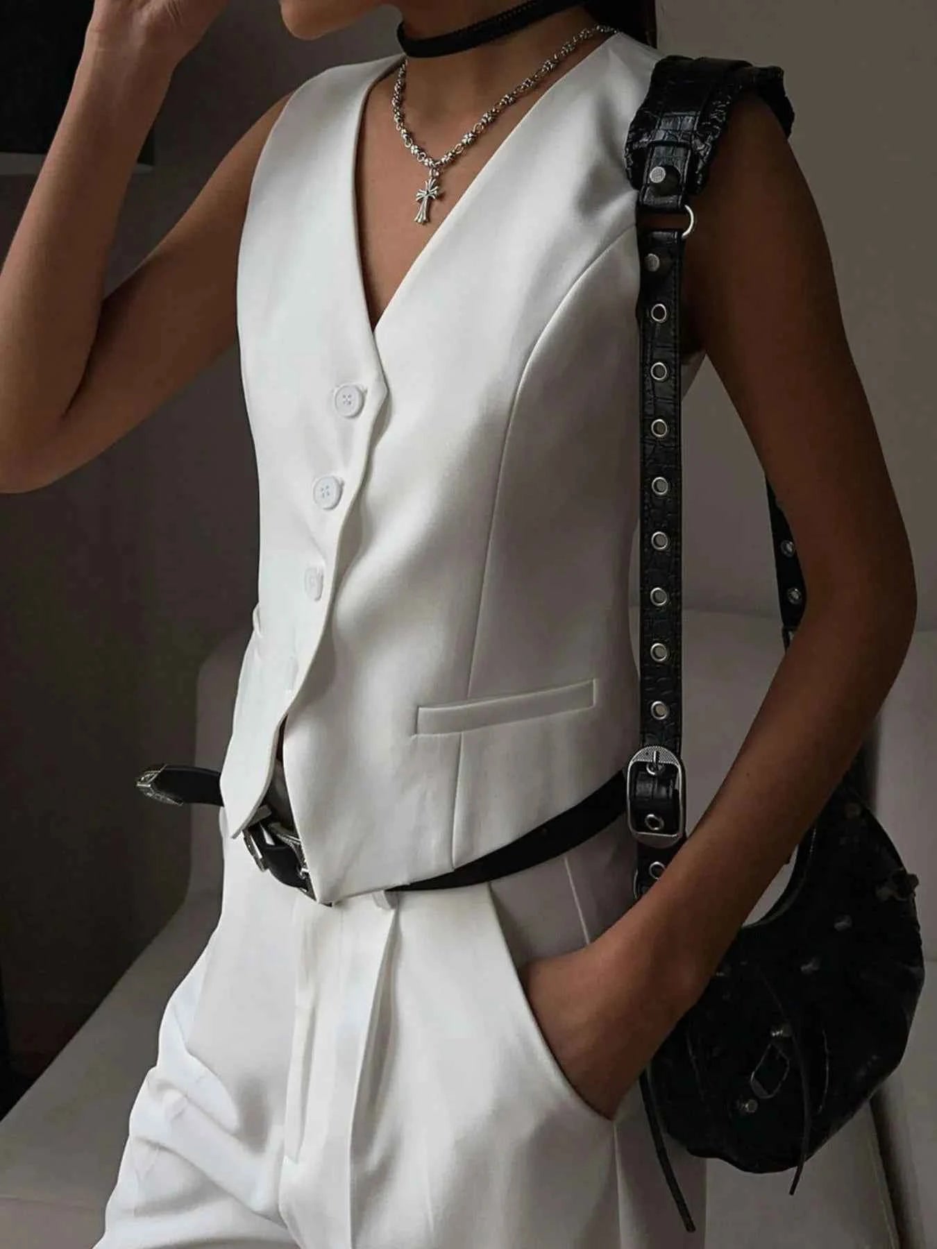 V-Neck Vest and Pants Two-Piece Blazer Set.