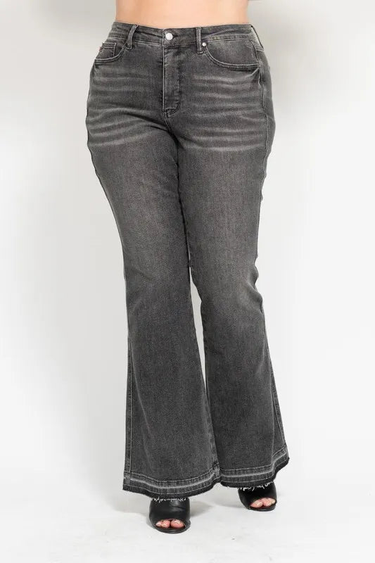 Judy Blue Plus Size Mid Rise Tummy Control Flare Jeans - Gray.