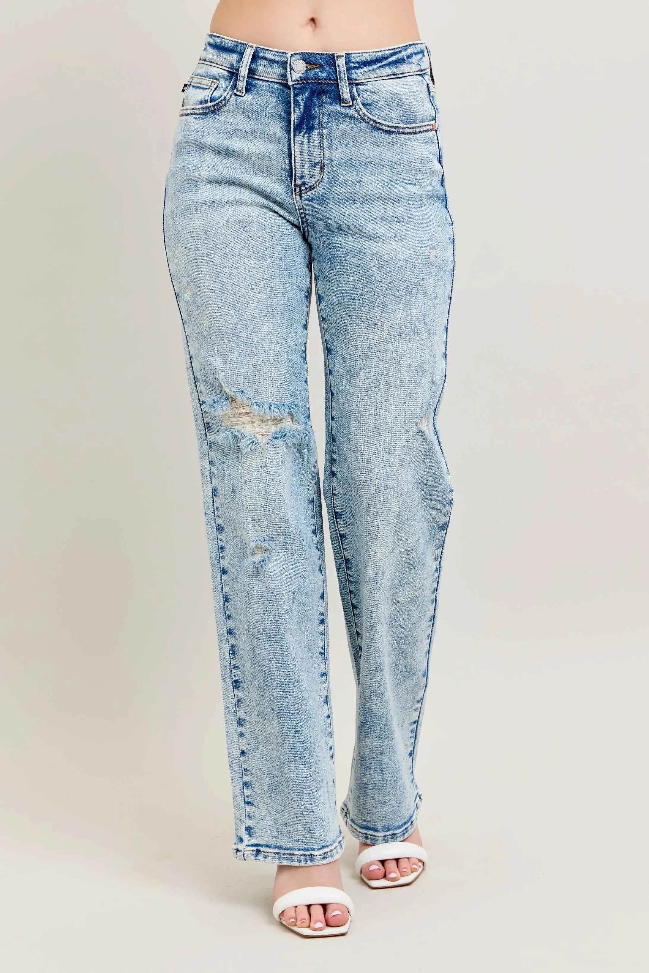 Judy Blue Plus Size High-Waist Mineral Wash 90's Straight Jeans.