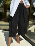 Plus Size Wide Leg Pleated Cropped Pants.