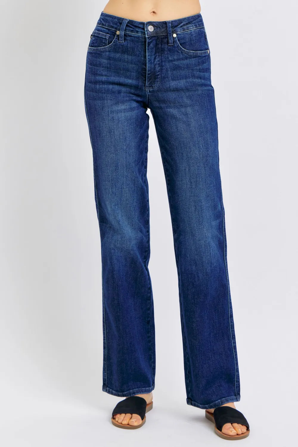 Judy Blue Plus Size Tummy Control Straight Jeans.