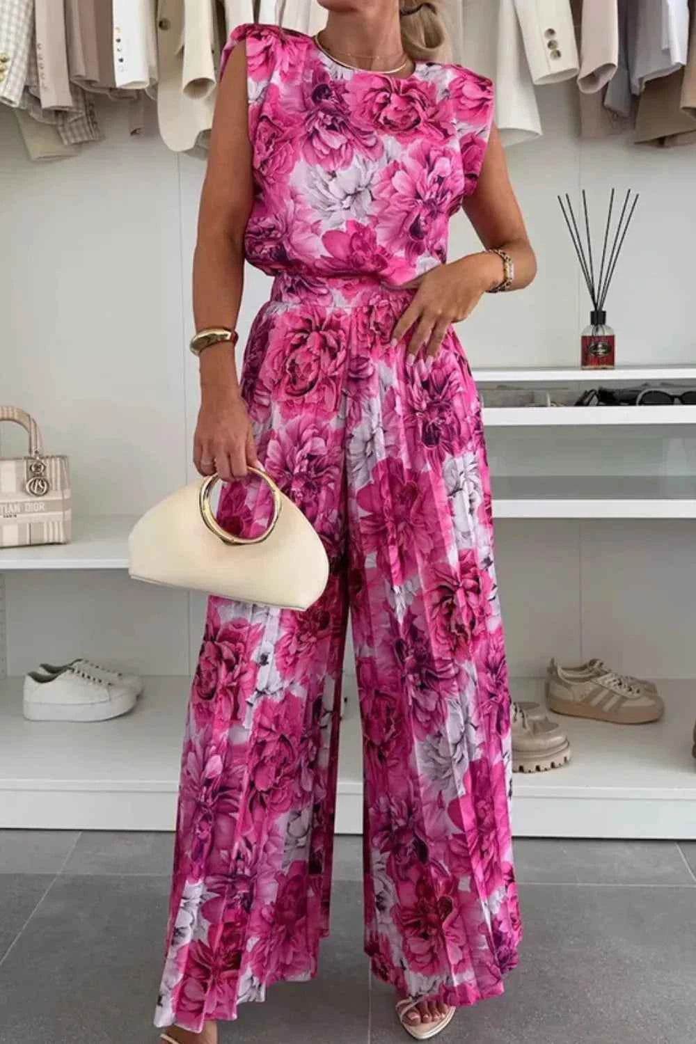 Round Neck Top and Pleated Pants Set - EBYNN