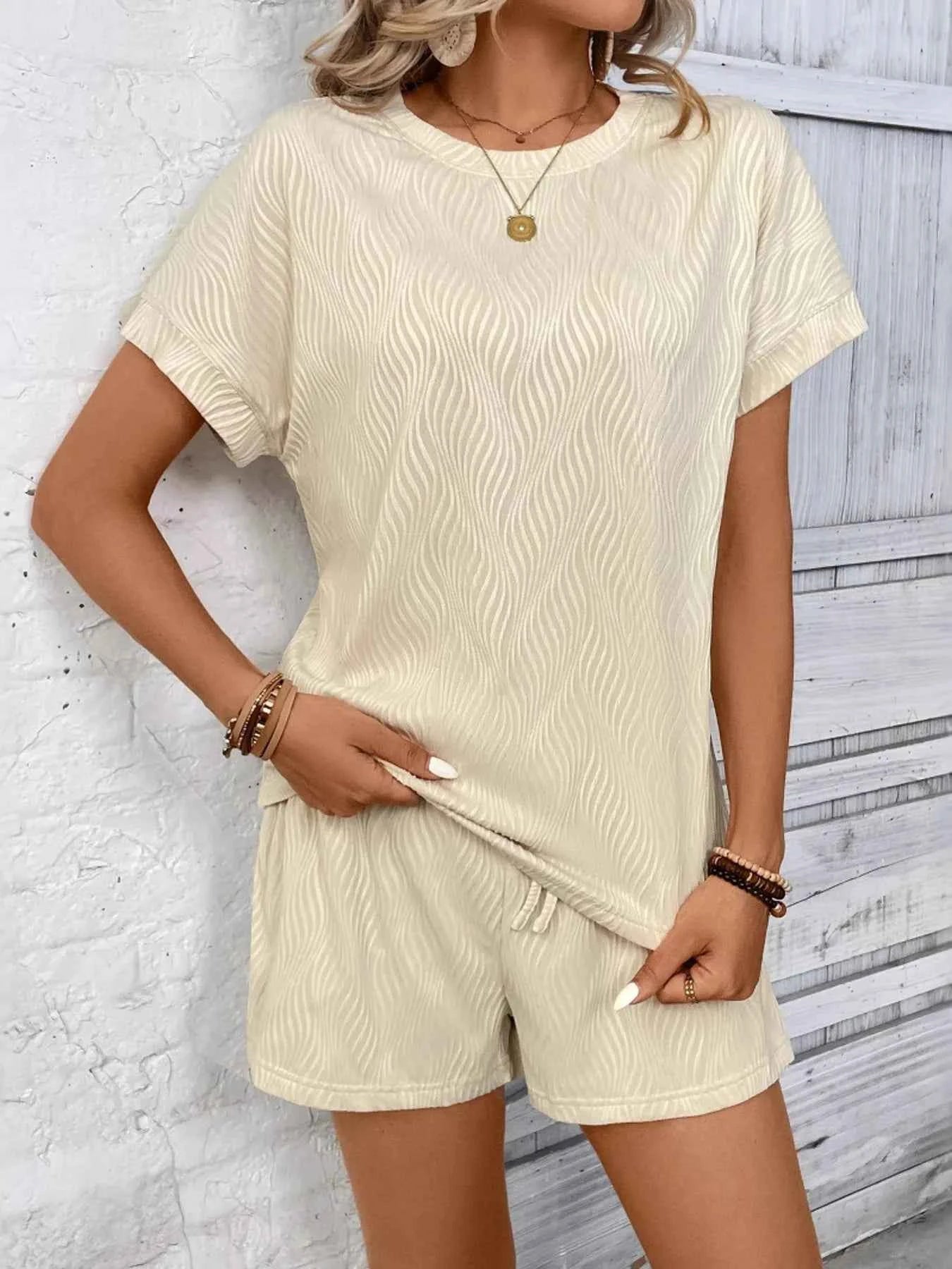 Textured Knit Round Neck Top and Shorts Set.