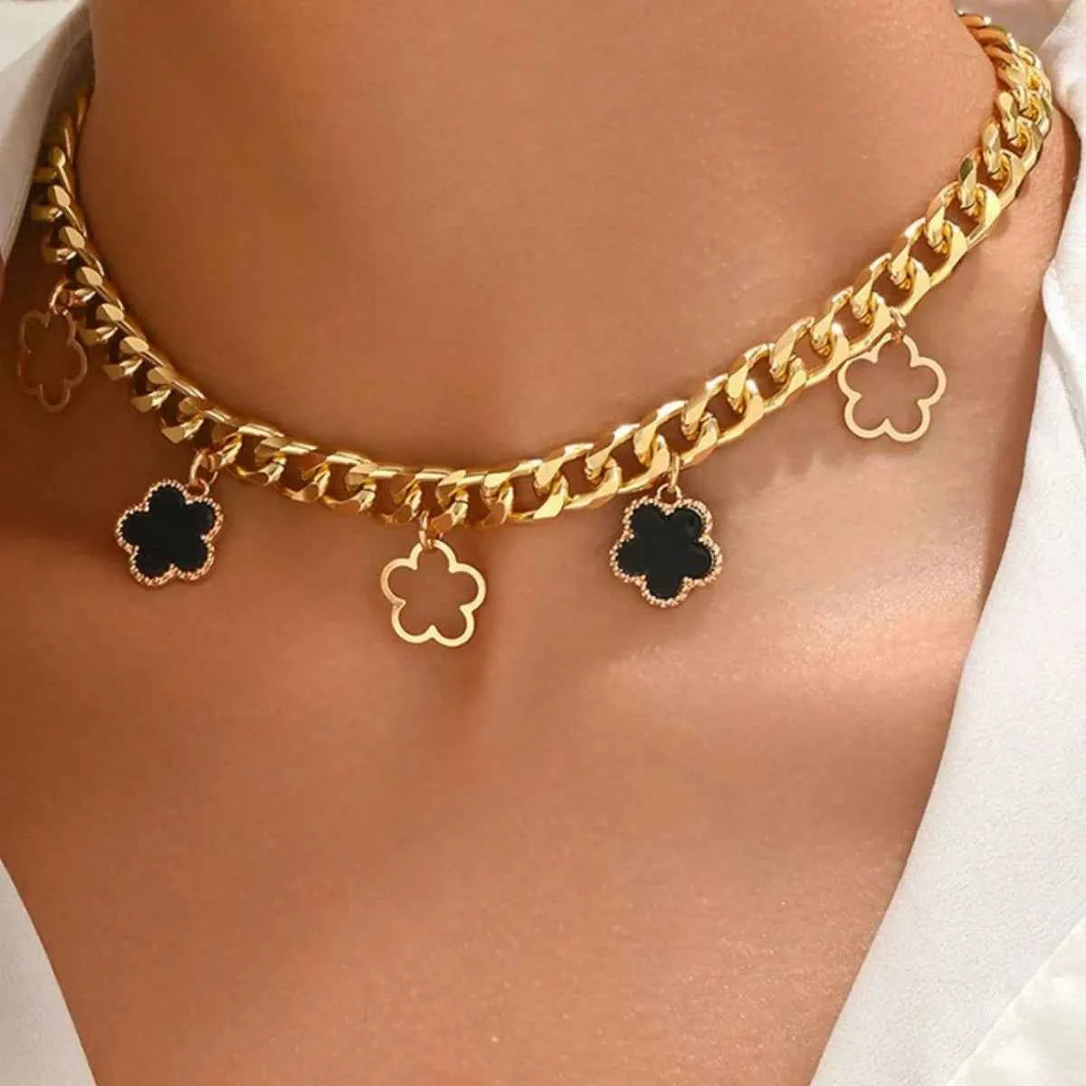 2 Piece Clover Charm Jewelry Set: Necklace & Bracelet.