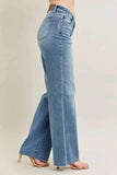 Judy Blue Plus Size V-Front Baggy Jeans.