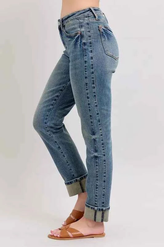 Judy Blue Plus Size Mid Rise Vintage Wash Boyfriend Jeans.