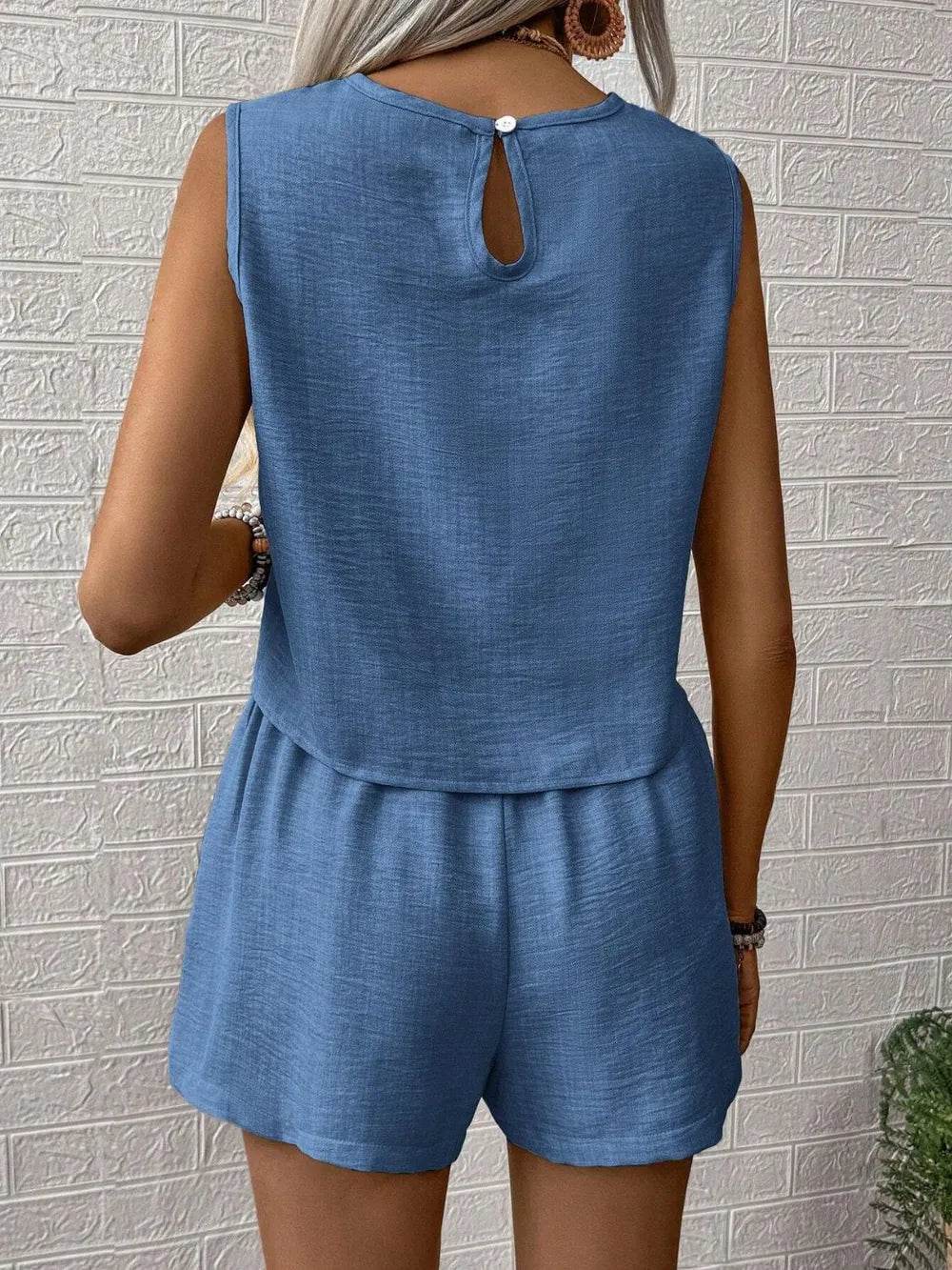 Round Neck Sleeveless Top and Shorts Set - EBYNN