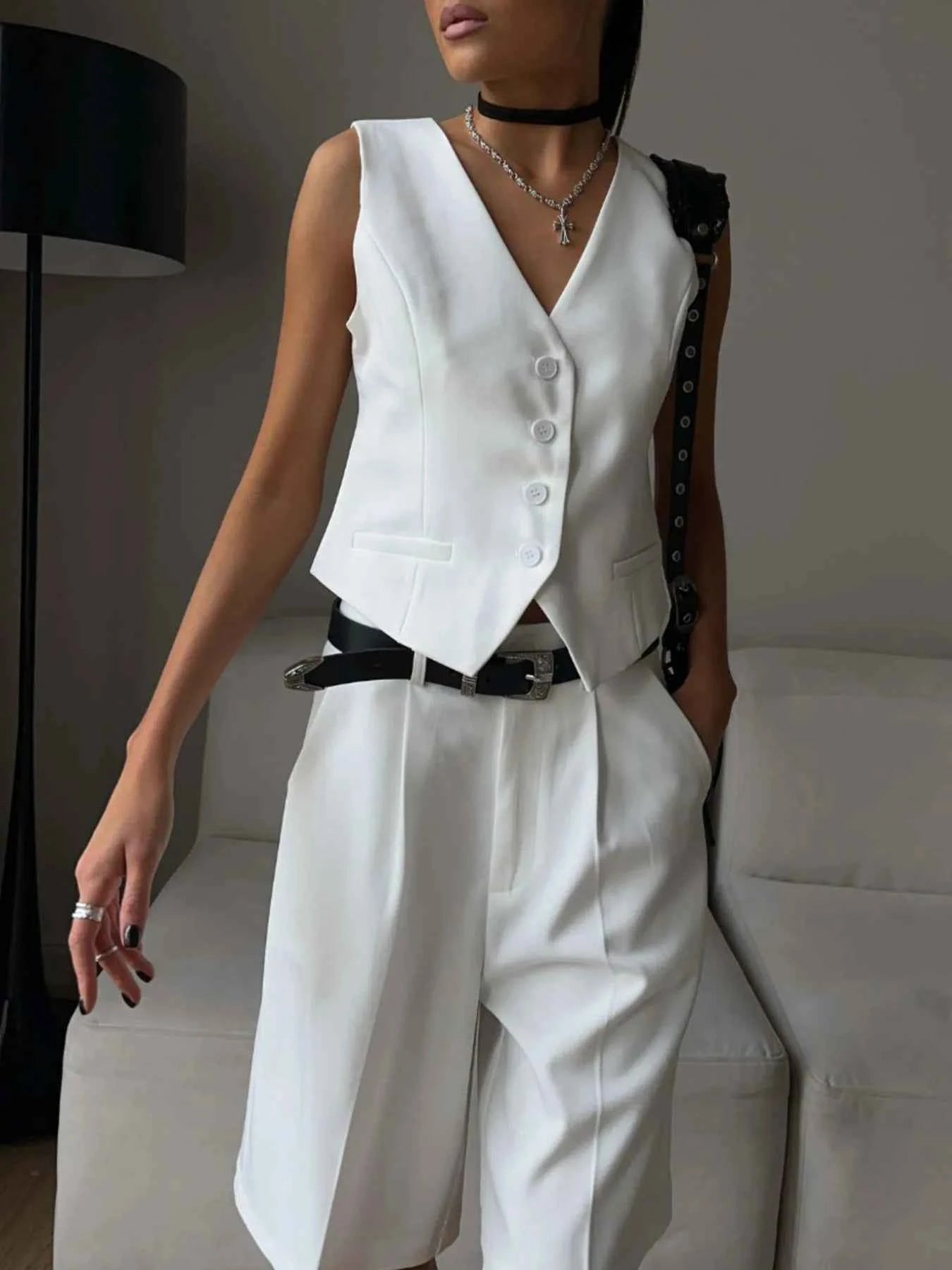 V-Neck Vest and Pants Two-Piece Blazer Set.